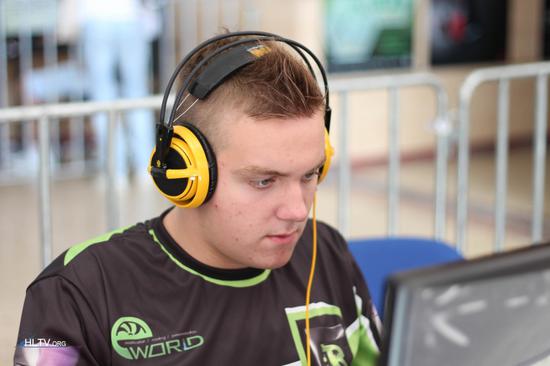 边路安排一 边路安排一