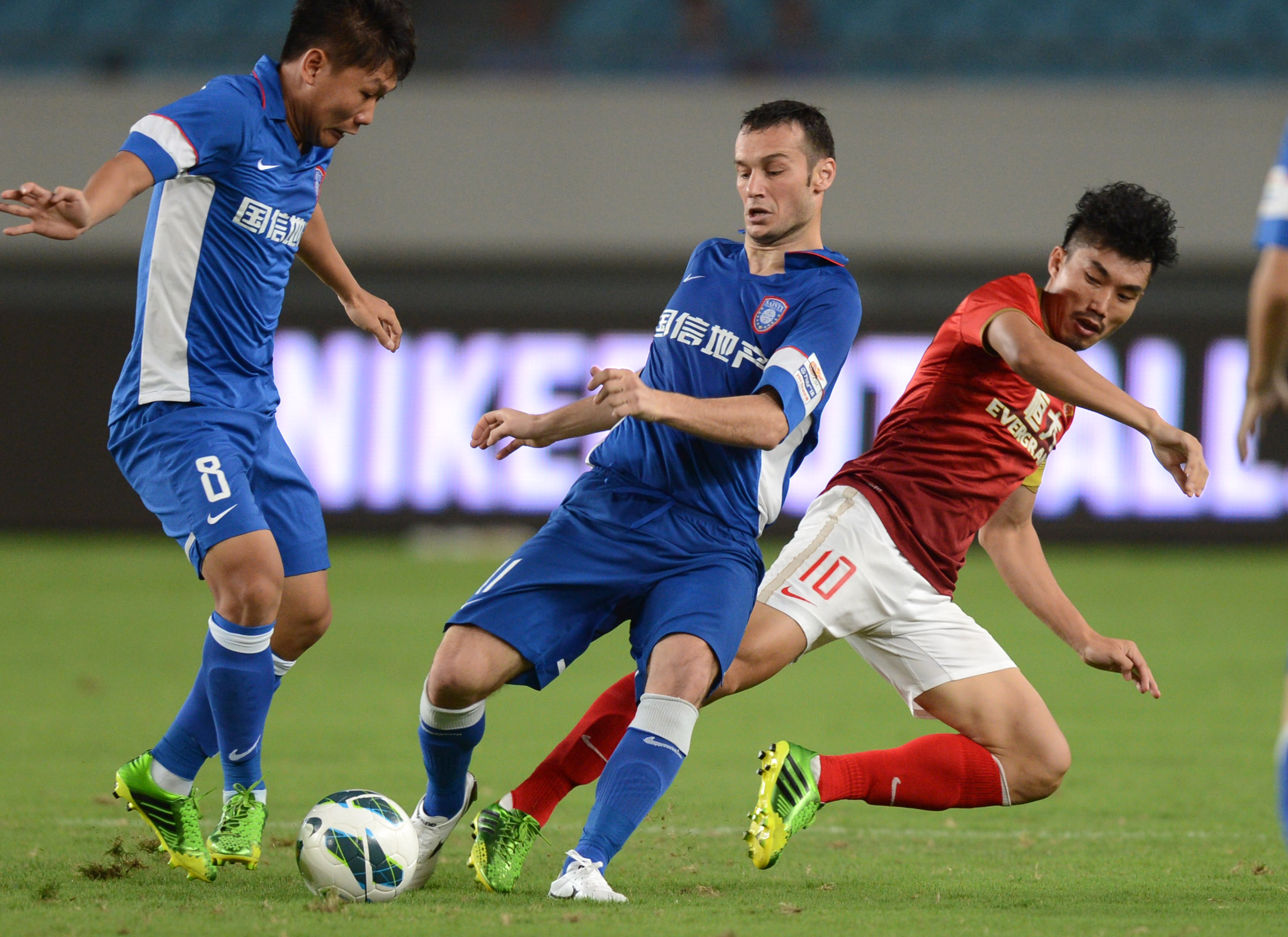 铺场一回合 铺场一回合